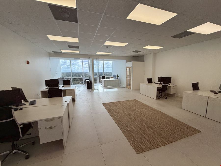 Beacon Tower of Aventura