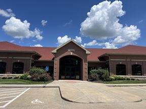 Trail Side Plaza