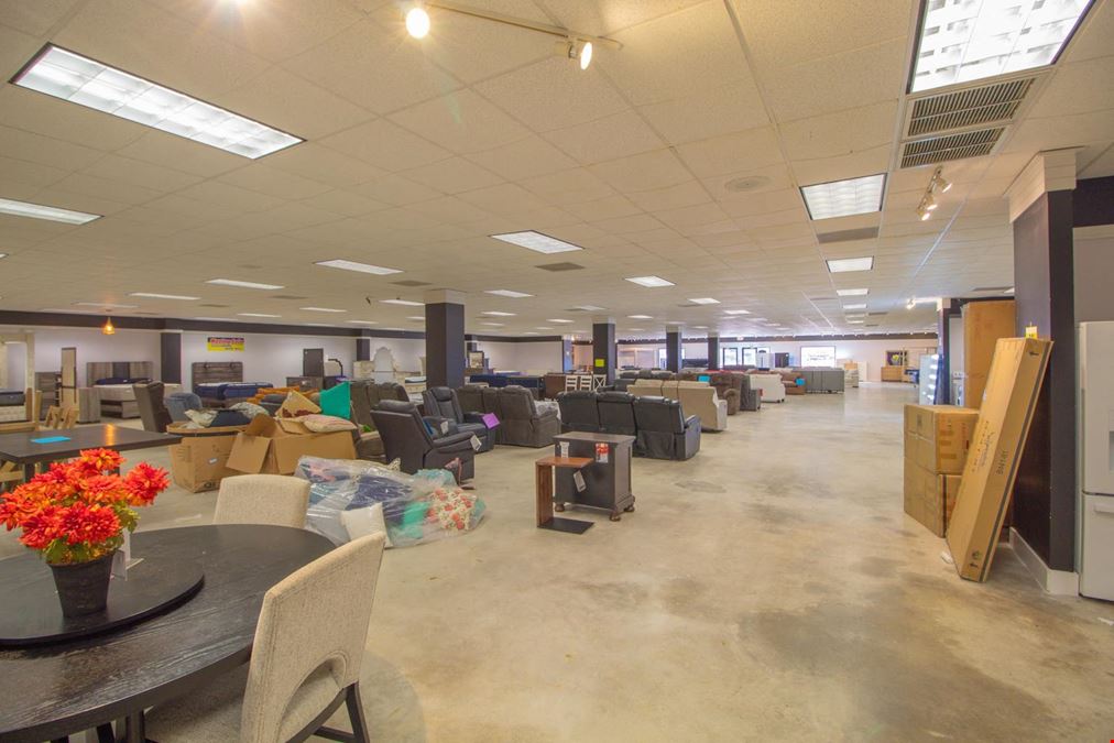 Downtown Arcadia Retail Warehouse