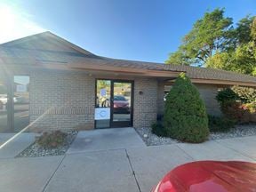 3281 Racquet Club Dr, Suite B