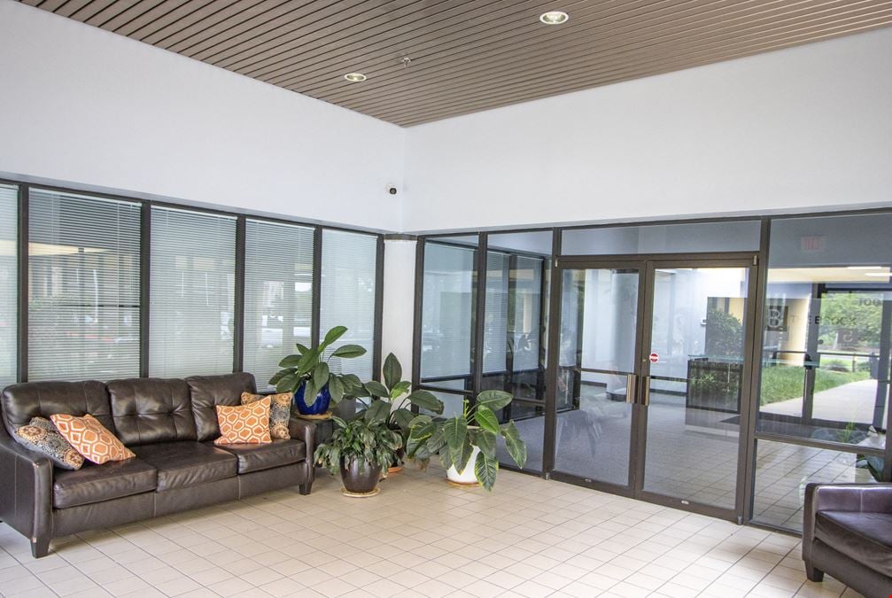 130 Pinnacle Point Drive