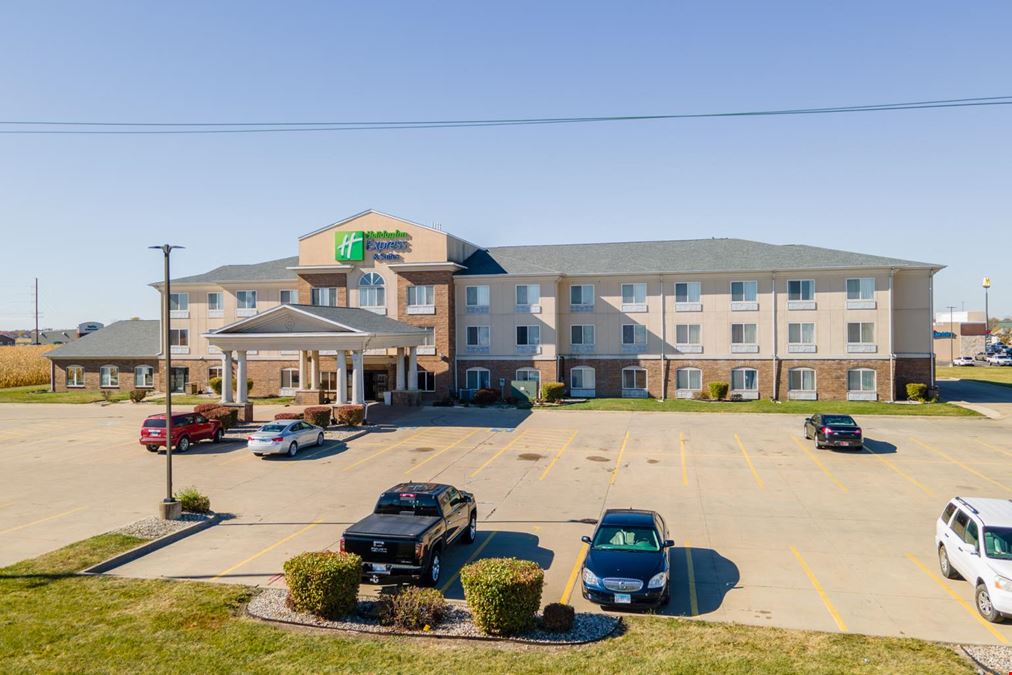 REIT Sale | Holiday Inn Express & Suites Mattoon Illinois