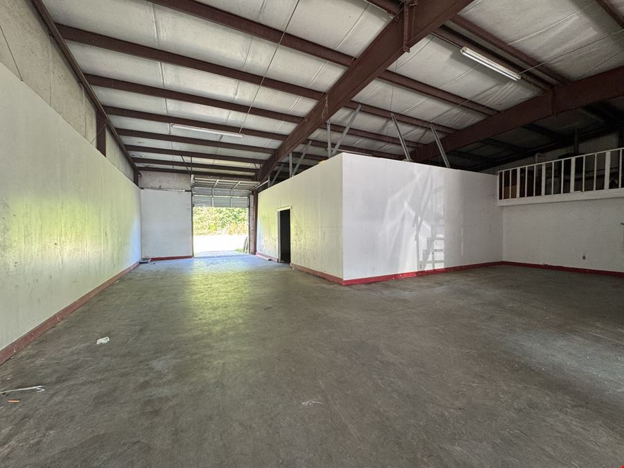 ±4,800 SF Industrial Opportunity