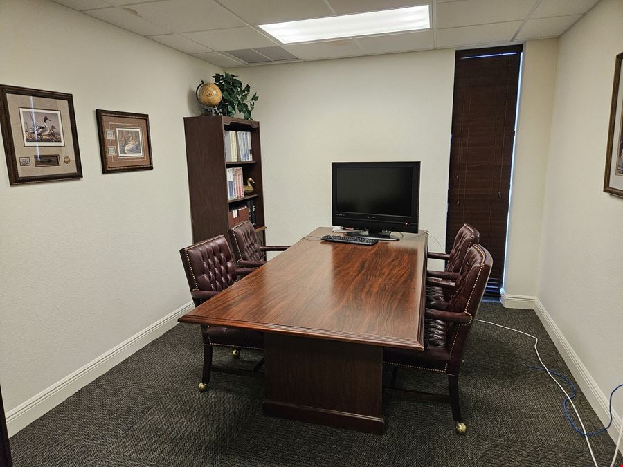 1400 East Oakland Park Boulevard, Ste. 100 & 102