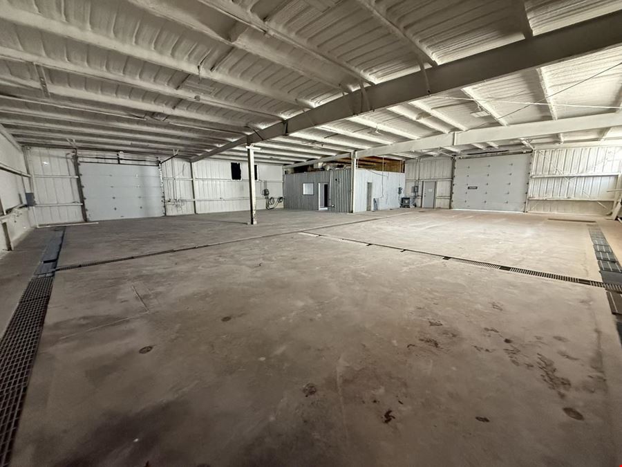 906 E 66th St- Back Building