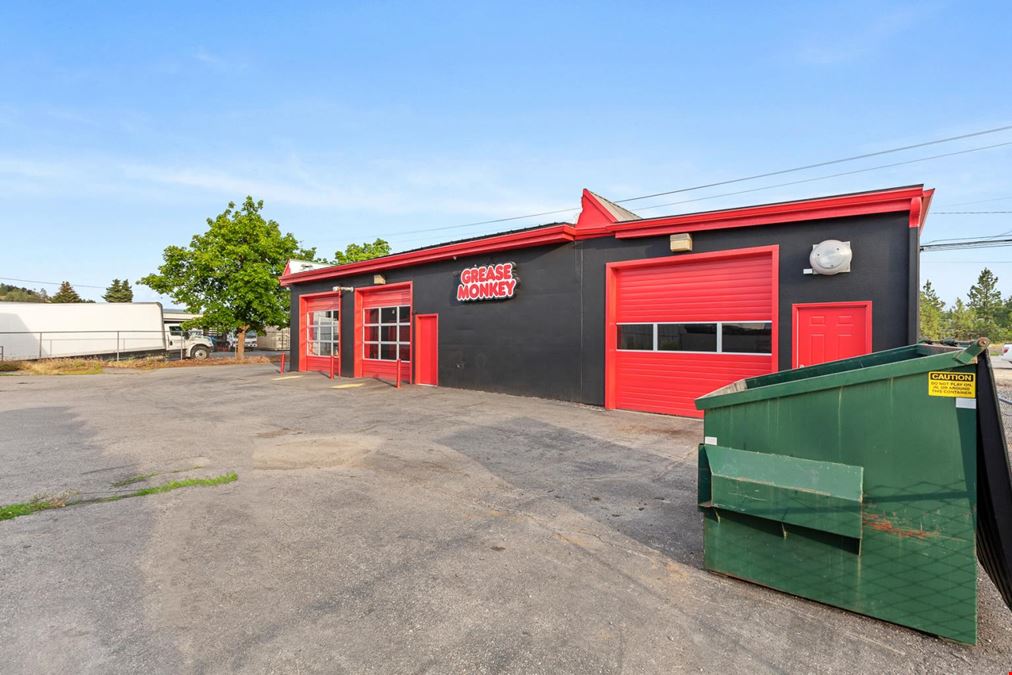 Former Oil Change Station