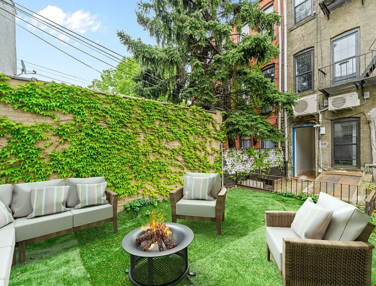3-63 Onderdonk Ave