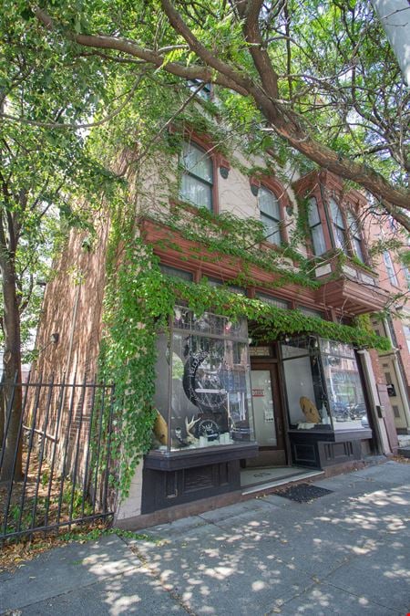45 3rd St