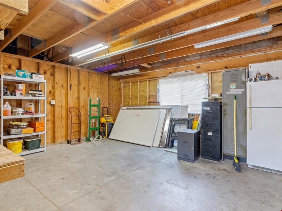 2505 Lincoln Drive