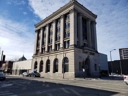 Preview of commercial space at 30 E Main St