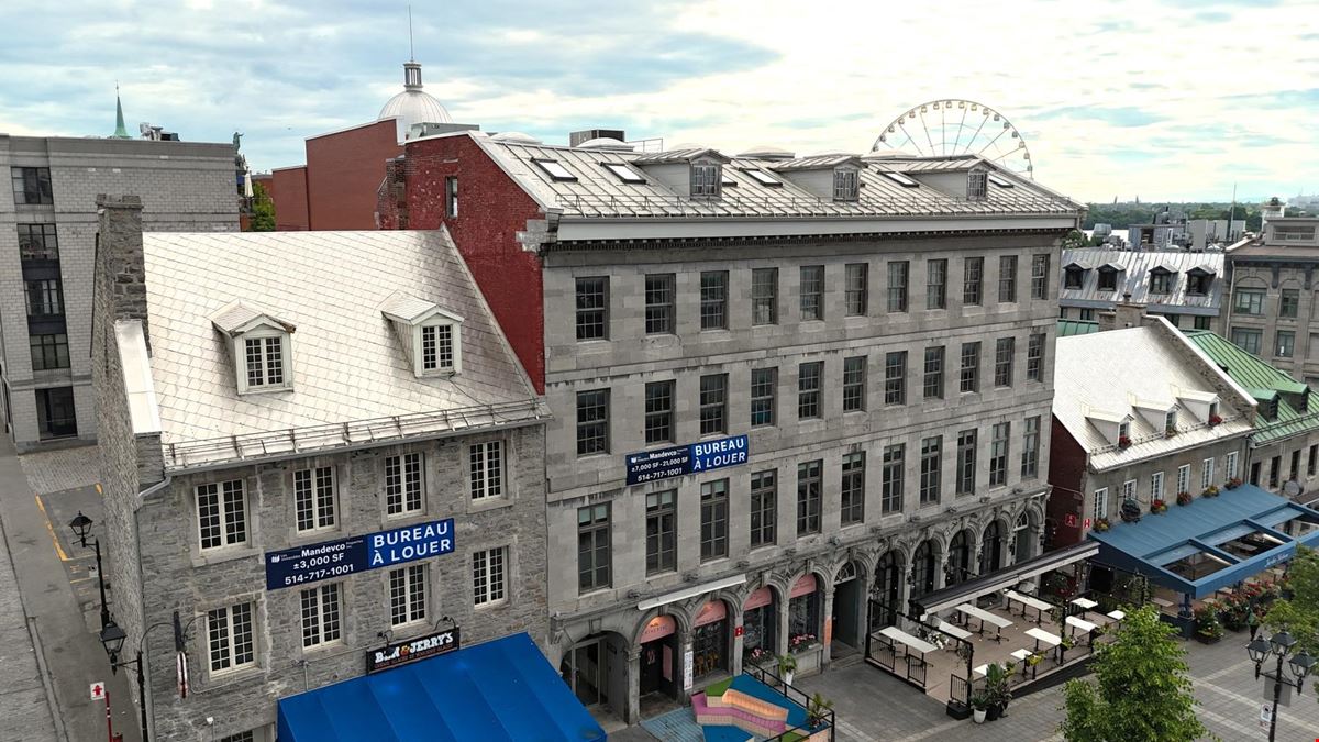 425-431 Place Jacques-Cartier