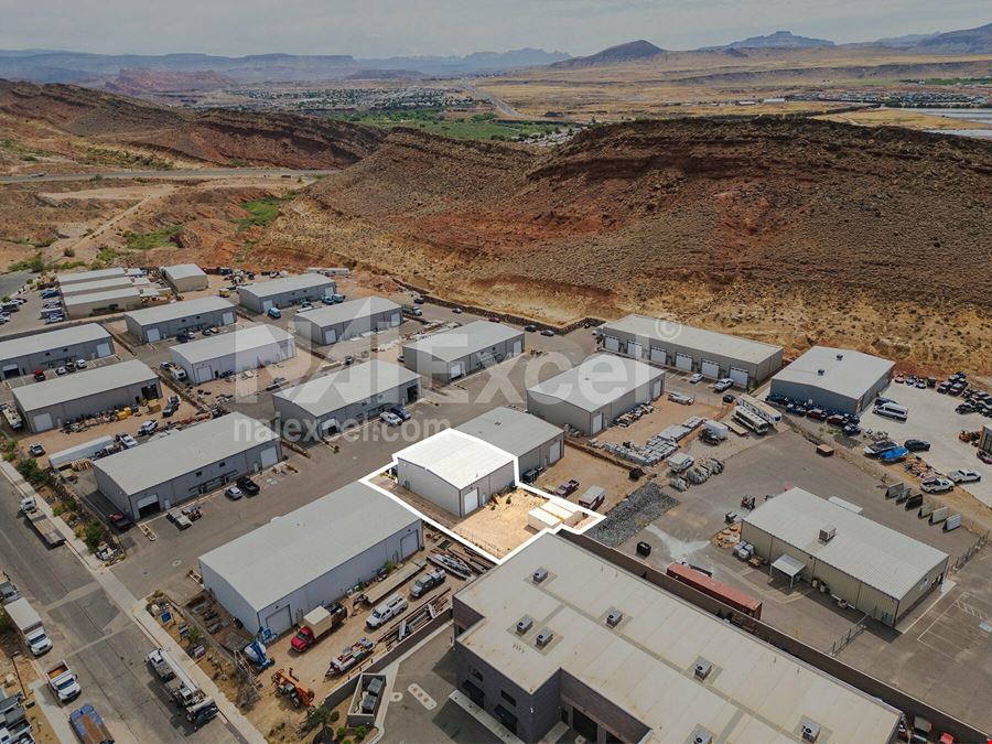3000 SF Office-Warehouse
