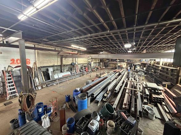Preview of Industrial space for Rent at 37 Crescent St