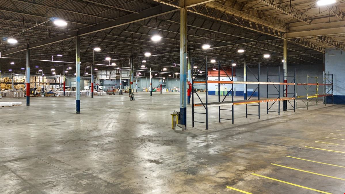 Large Warehouse Spaces Available Trenton GA