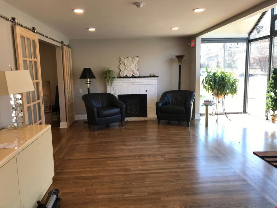 800-840 Oaklawn Ave.