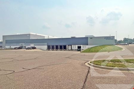 Preview of Industrial space for Rent at 660 South Blvd