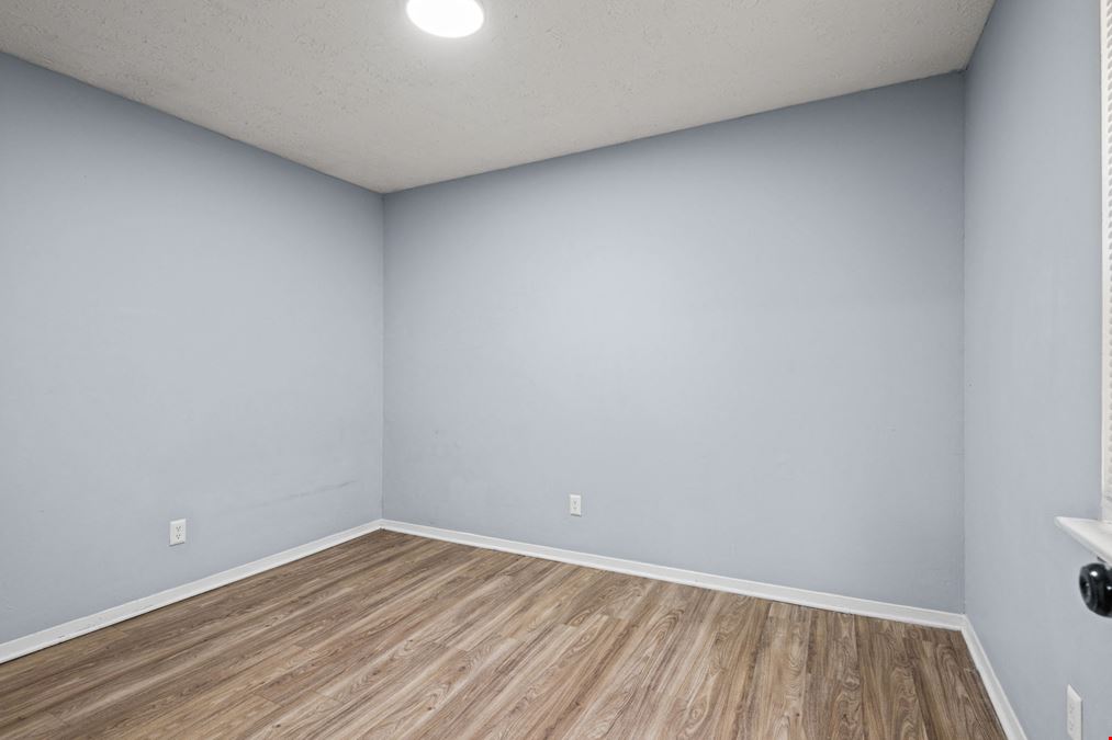 5211 Pocahontas Dr
