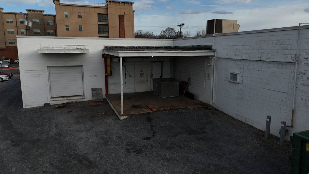 60 E Rock St