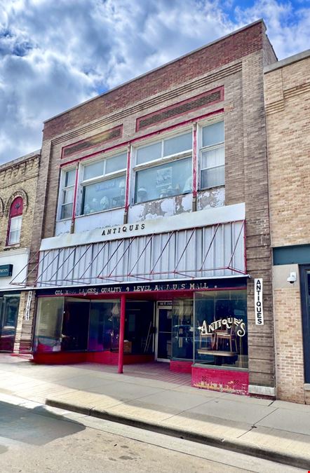 141 W James St