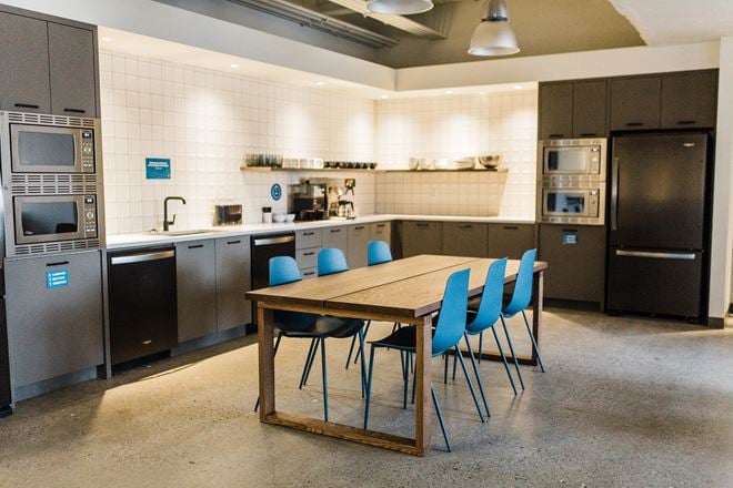 Preview of Office space for Rent at 333 11 Avenue Southwest