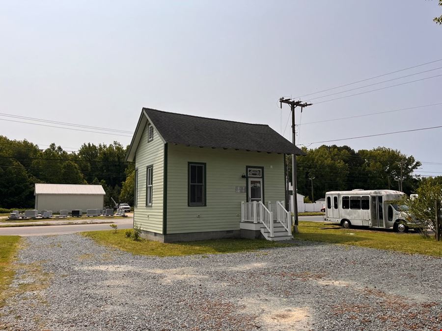 3444 Main St