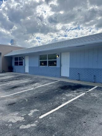 Preview of Flex Space space for Rent at 829 SE 1st Way