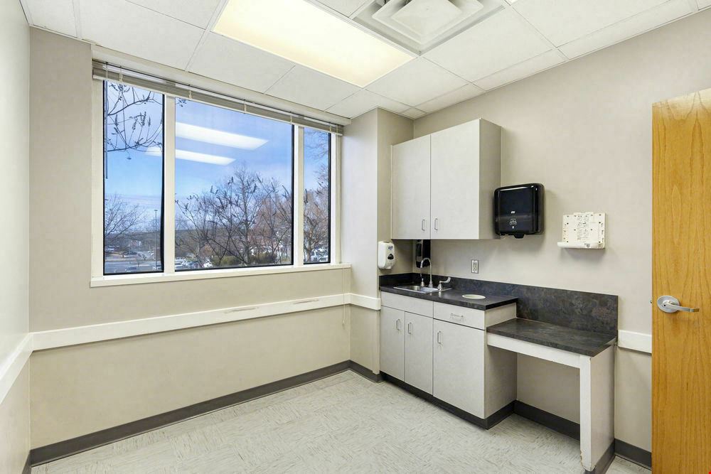 Midtown Medical Office Sublease