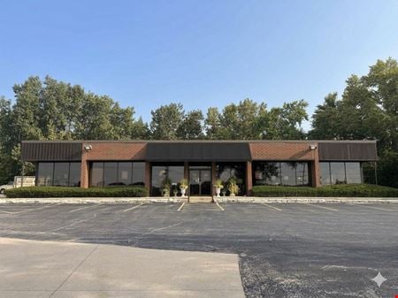 Preview of Retail space for Rent at 33w622 Roosevelt Rd