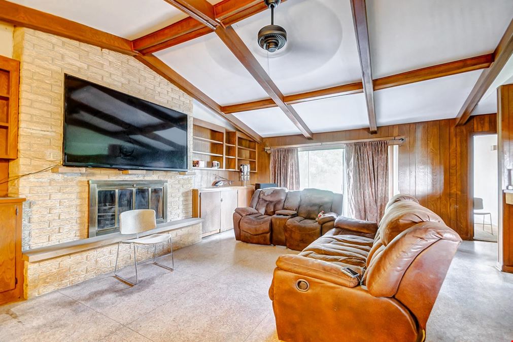 34823 FM 1301, West Columbia