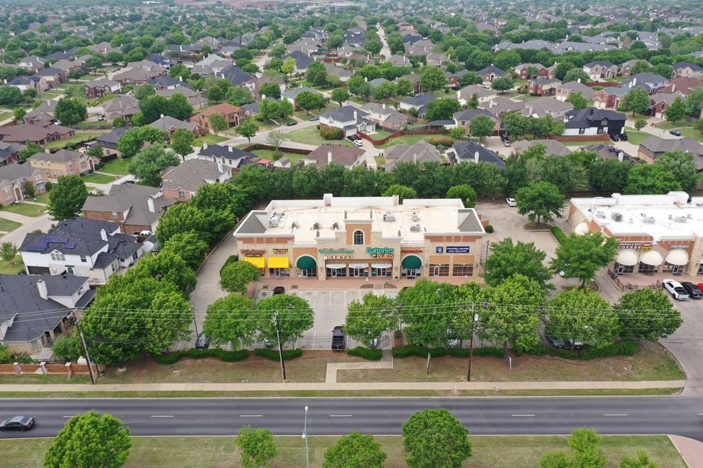 1205 E Debbie Ln