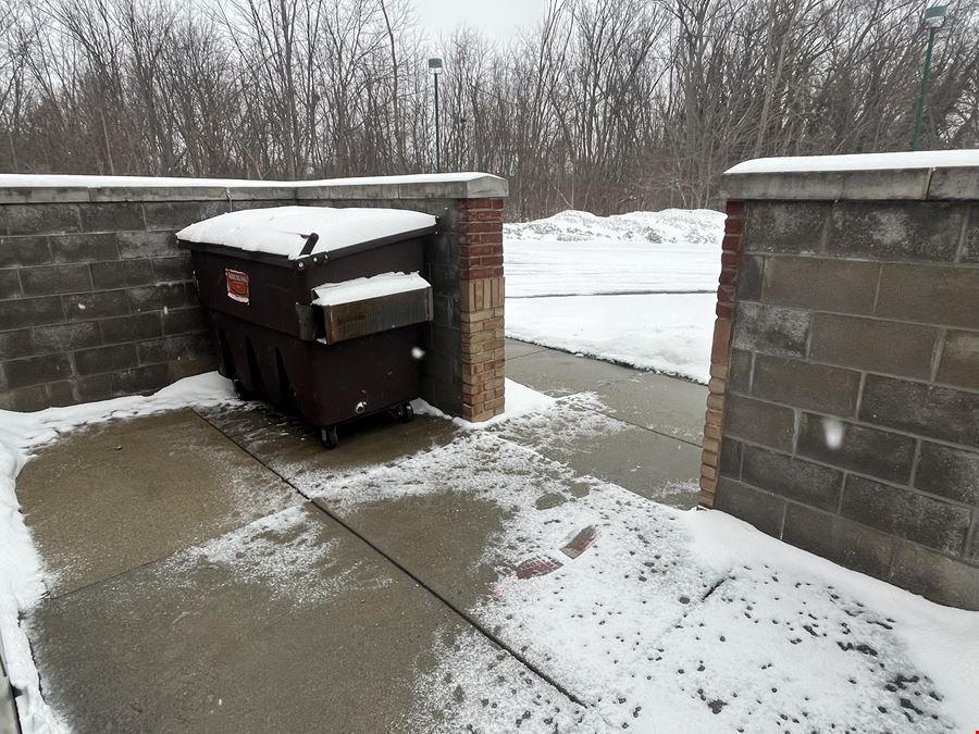 815 E Main Avenue, Zeeland, MI, 49464