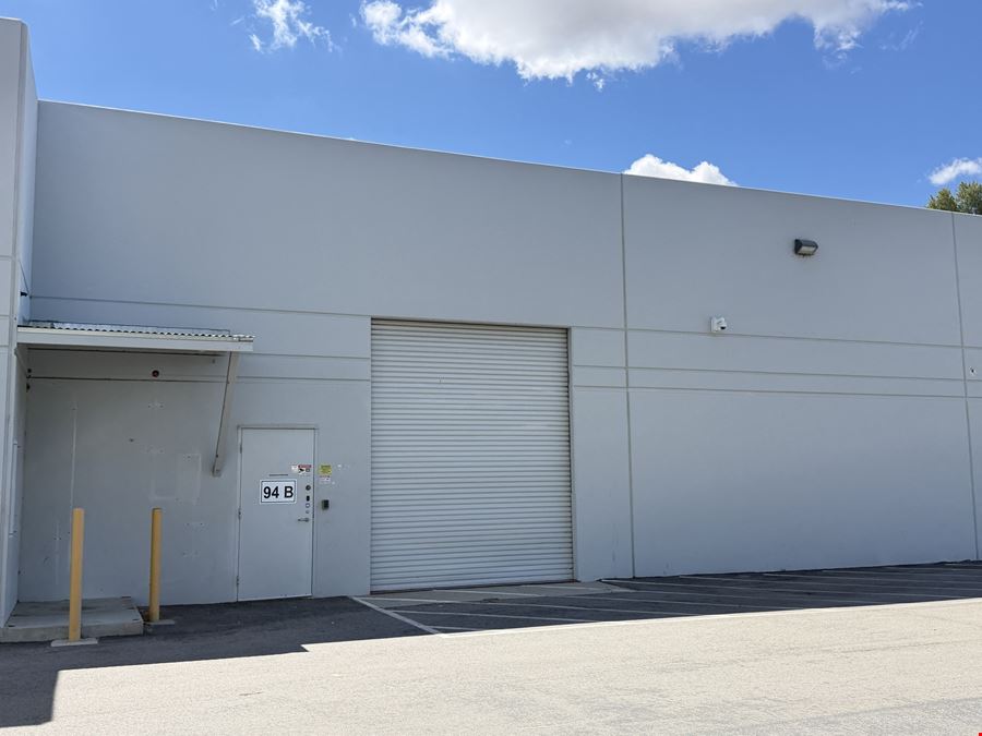 94 W Cochran Street, Unit B