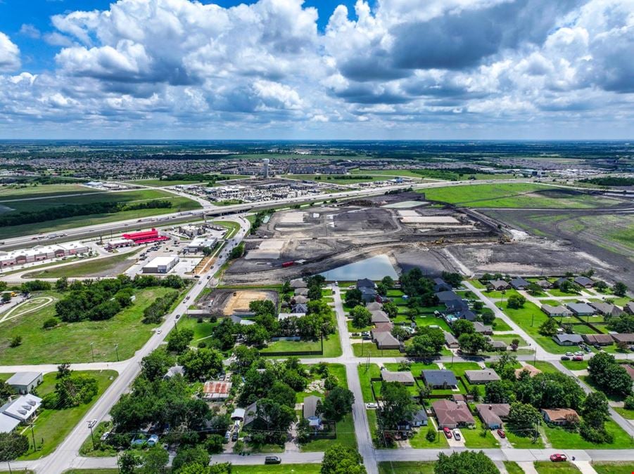 400 CB Davidson - Office near Downtown Fate