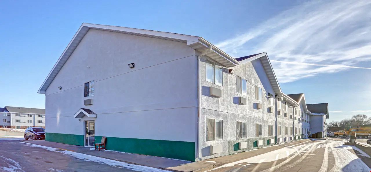 Quality Inn  Pierre
