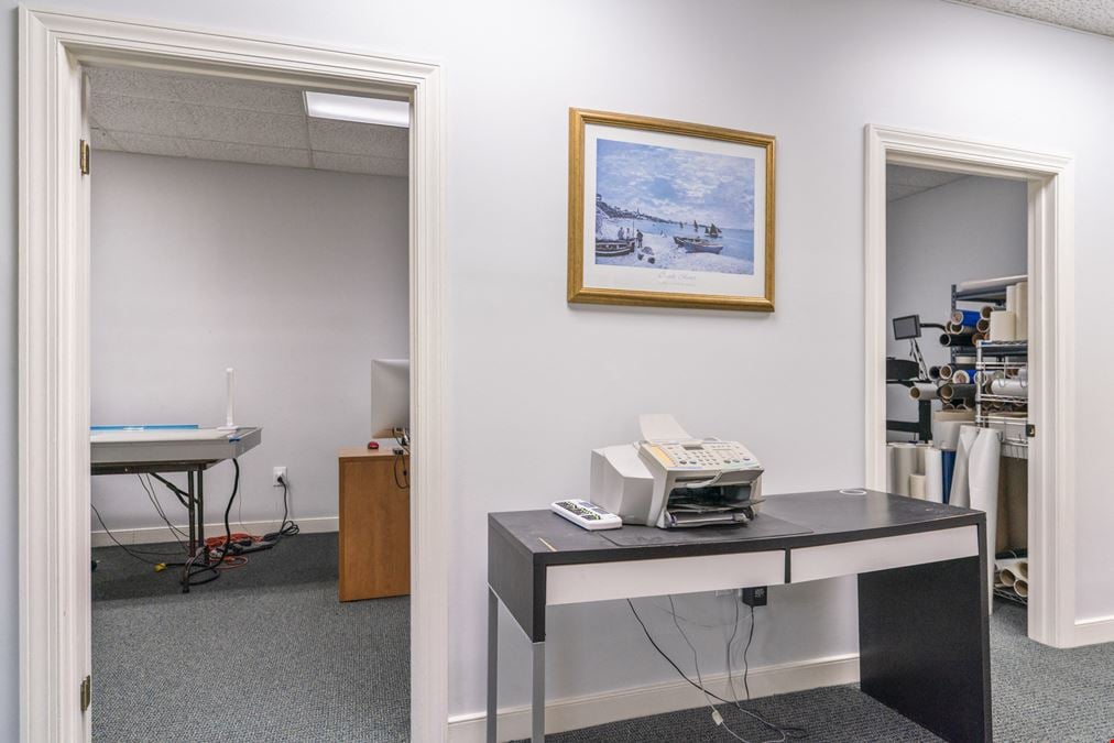 Retail/Office Condo - Route 1 Alexandria