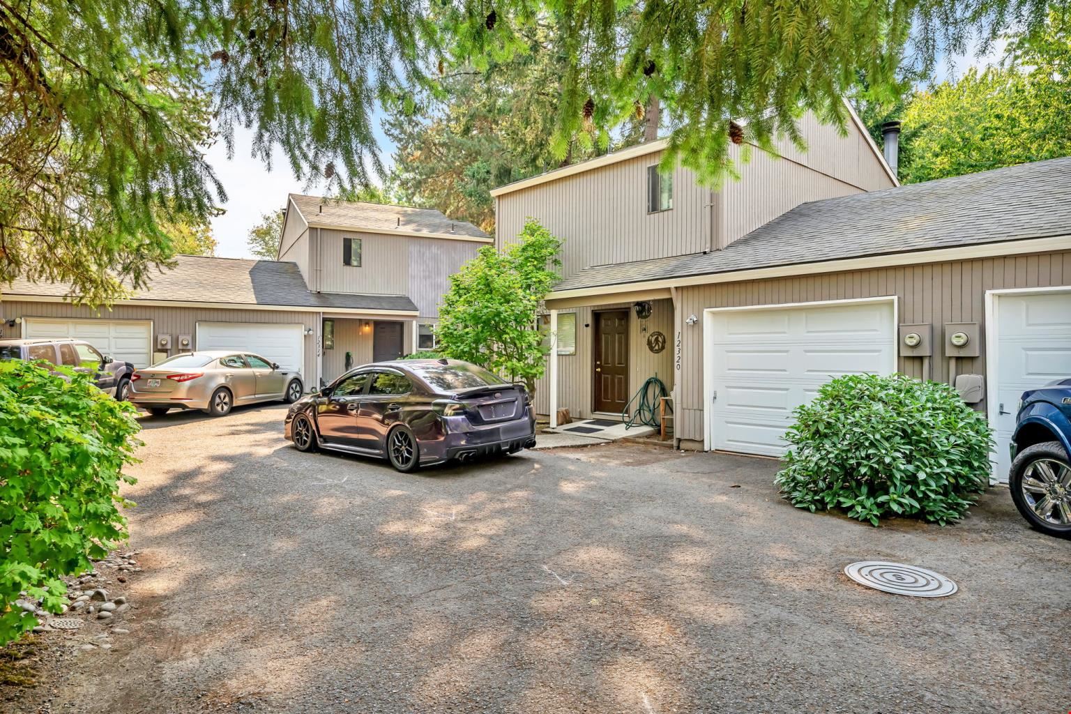 Sussex Court Townhomes