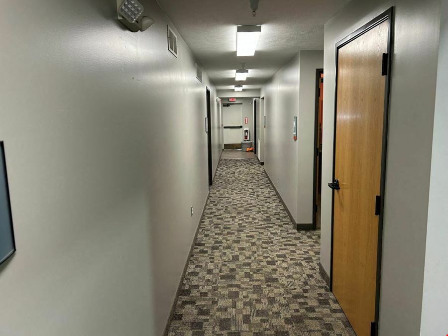4975 E Traverse Hwy