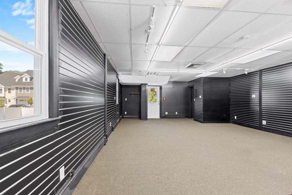 Office or Retail Spaces for Lease in Downtown Georgetown