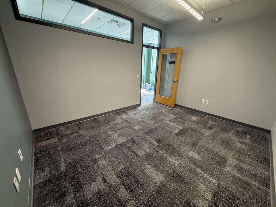 1,300 SF Office | Squirrel Hill