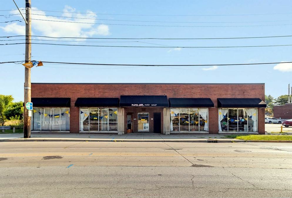 Fountain Square Freestanding Retail Opportunity