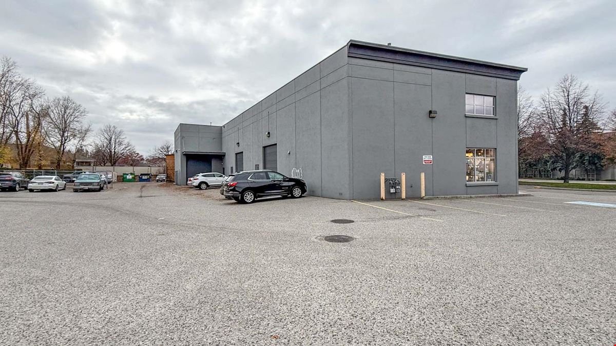 Fully Tenanted, Stand Alone Commercial Building 