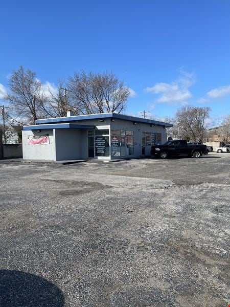 Preview of commercial space at 37 West 10 Mile Rd