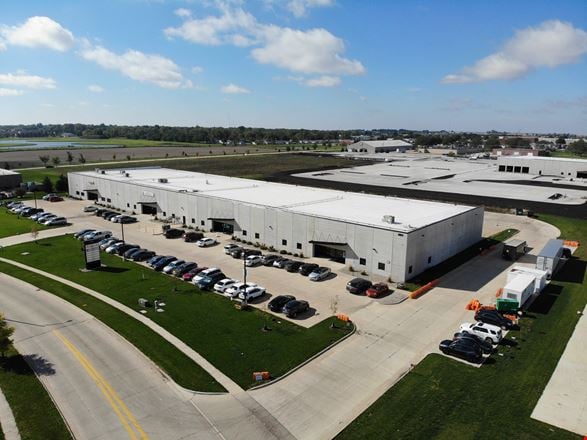 Preview of Industrial space for Rent at 2901 Boardwalk Dr