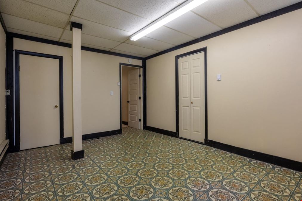 301-303 Linden St