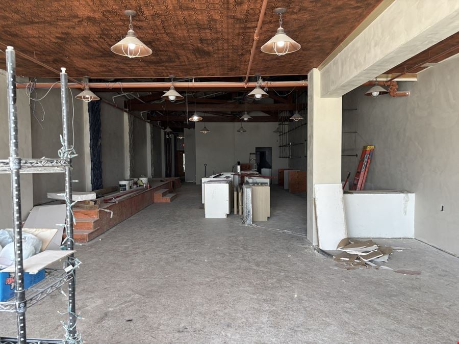 223 S Main St