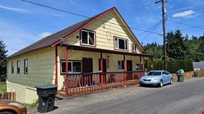 107 Carrolls Ave