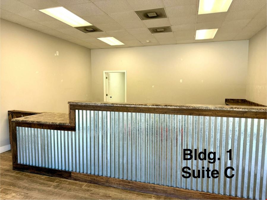 Newly Renovated Shopping Plaza Near Buc-ee's
