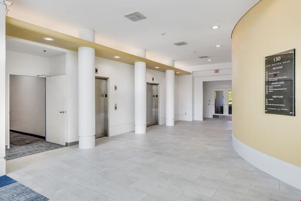 130 New Boston Street - KS Labs @Woburn Village