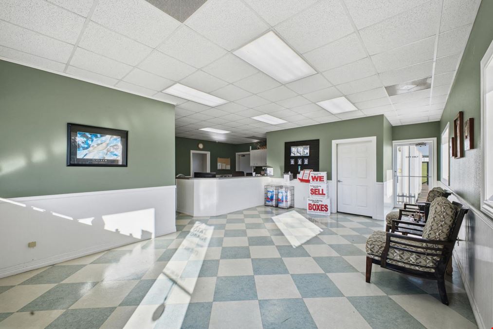 Highway 290 Office + Warehouse