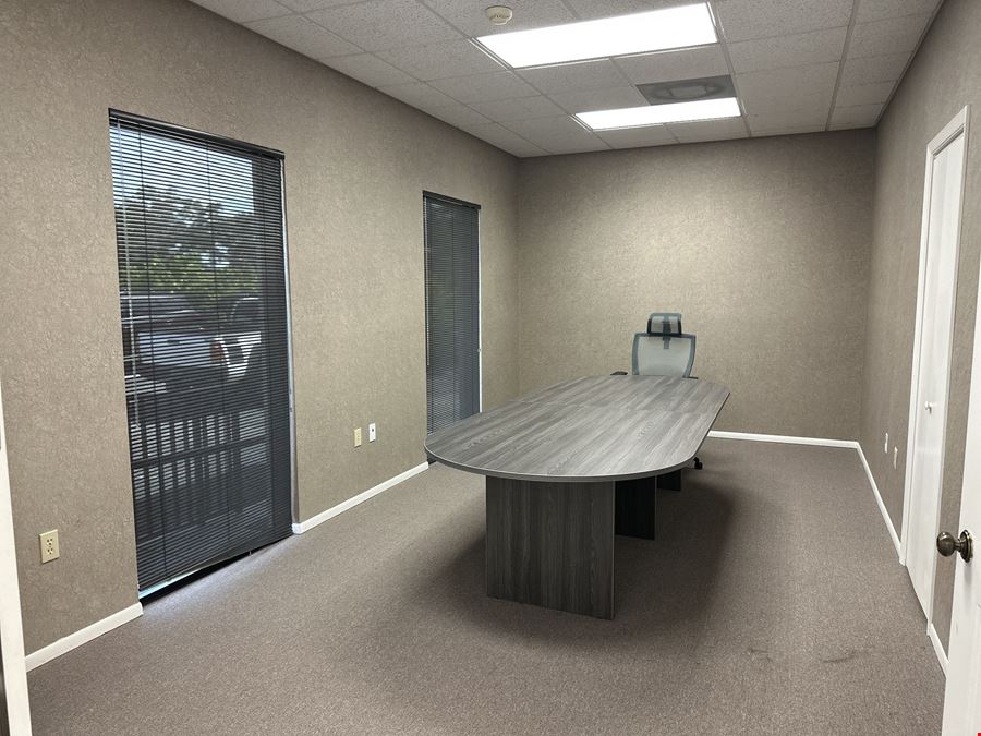 3135 Southgate Circle Sarasota, FL 34239